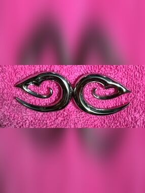 Silver Double Swirl Gauges